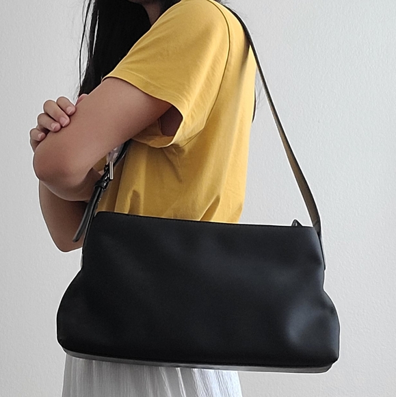 Coach Vintage Y2K Black Twill Baguette Shoulder Bag (no. 7406) - Picture 8 of 8